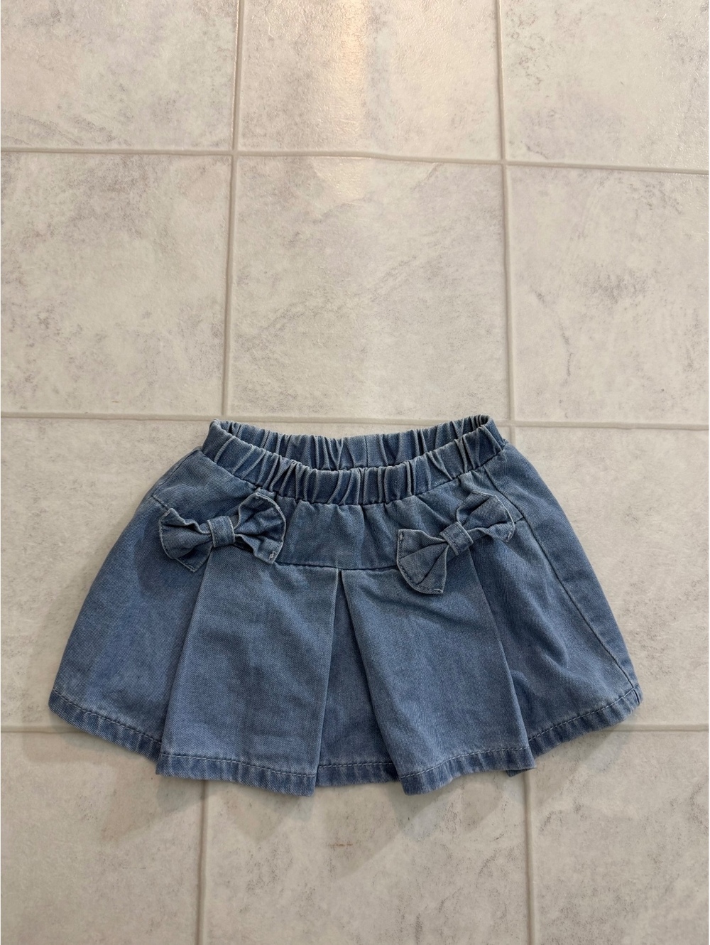 SHEIN kids light wash denim skirt
